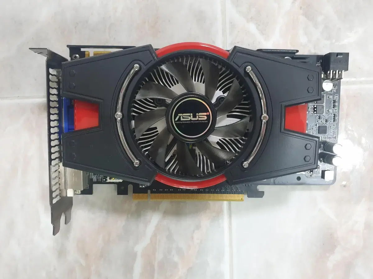 아수스 GTX550Ti